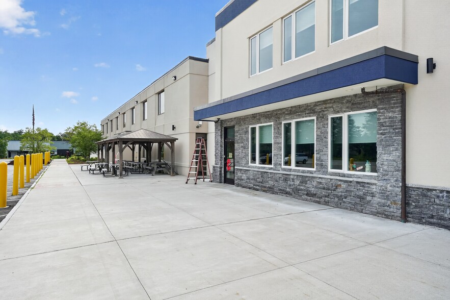 More Photos Of 1 Industrial Dr, Windham Schools For Sale