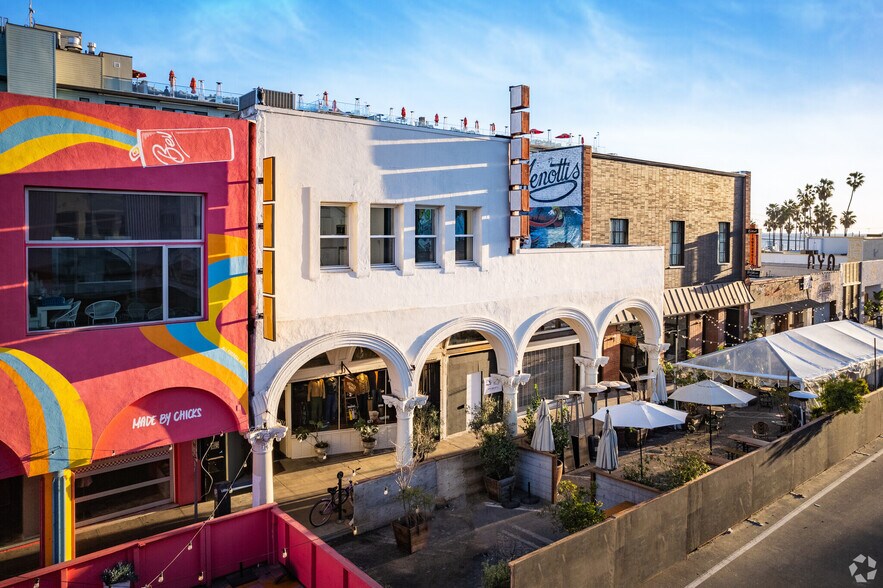 More Photos Of 62-66 Windward Ave, Venice Storefront Retail Office For Lease