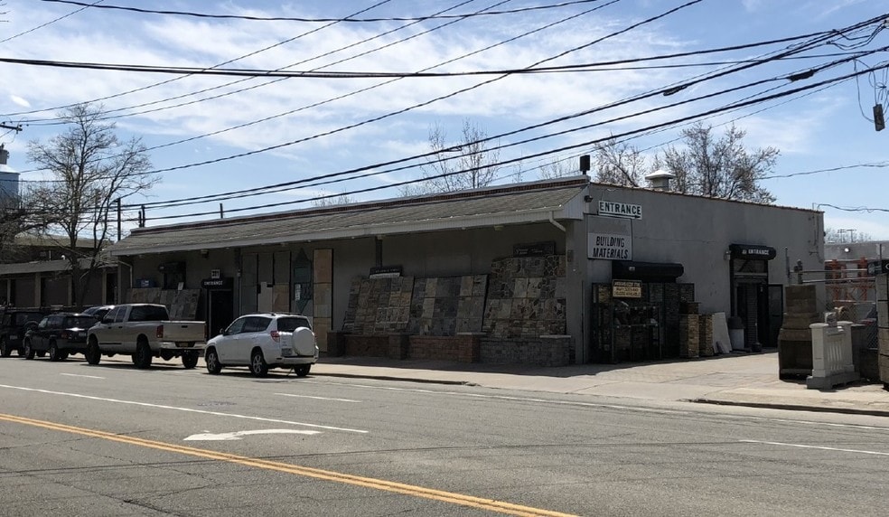 More Photos Of 309 Denton Ave, New Hyde Park Industrial For Lease
