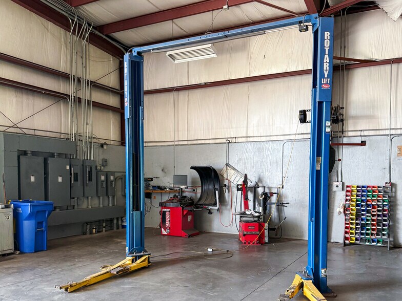 More Photos Of 15180 Barrens Rd N, Stewartstown Auto Repair For Sale