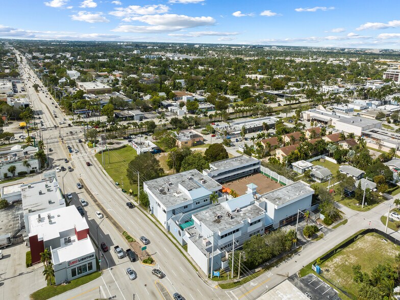 More Photos Of 1299 E Oakland Park Blvd, Oakland Park Office For Sale