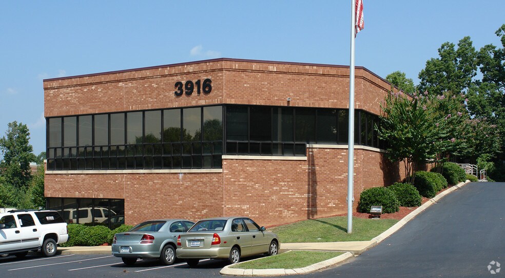 More Photos Of 3916 Sunset Ridge Rd, Raleigh Medical For Lease