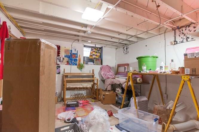 More Photos Of 330 N Institute St, Colorado Springs Freestanding For Sale