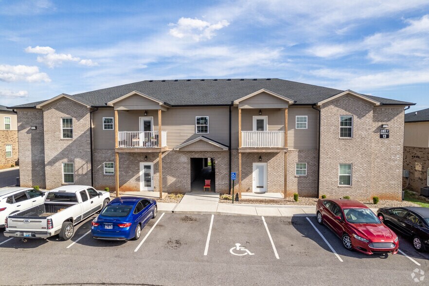 More Photos Of 2146 Prospector Ct, Bowling Green Apartments For Sale
