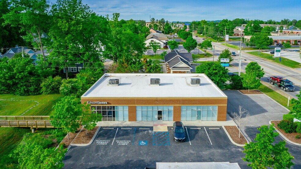 More Photos Of 1525 Gunbarrel, Chattanooga Medical For Lease