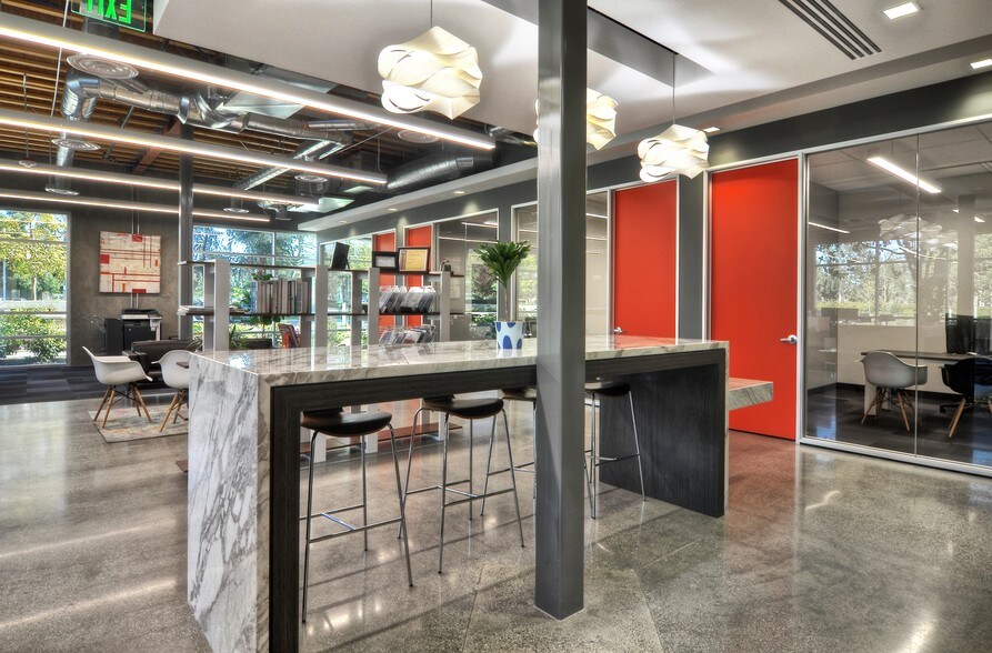 More Photos Of 2860 Michelle, Irvine Office For Lease