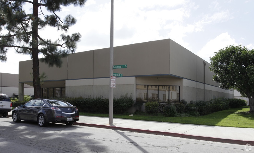 More Photos Of 638 Poinsettia St, Santa Ana Manufacturing For Sale