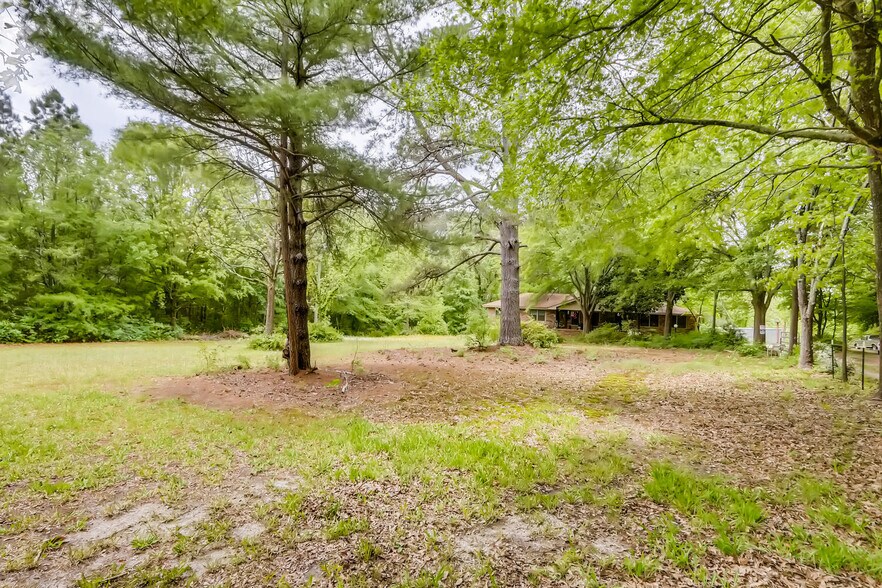 More Photos Of 3920 Hiram Lithia Springs Rd, Powder Springs Land For Sale