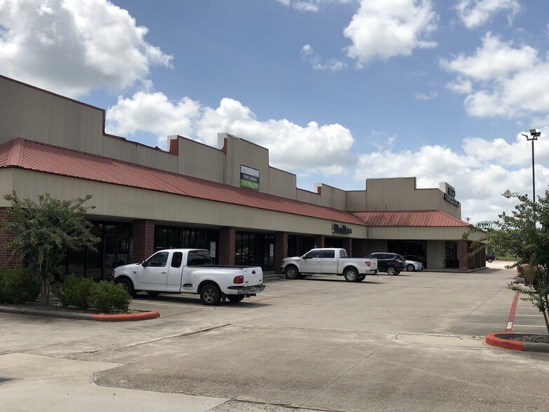 More Photos Of 4111 FM 1764 Rd, Santa Fe Storefront For Lease