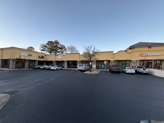Primary Photo Of 40 SE Dodd St, Marietta Unknown For Lease