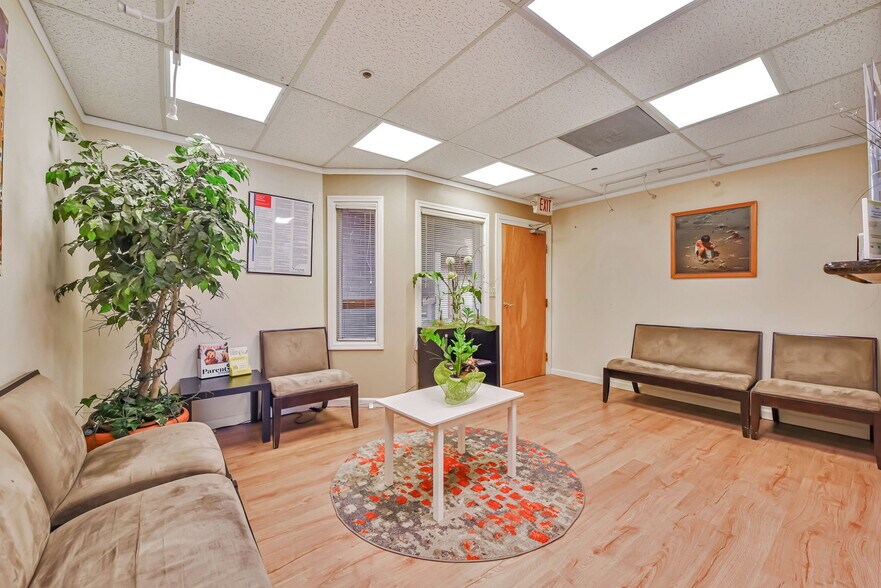 More Photos Of 2039 Forest Ave, San Jose Medical For Sale