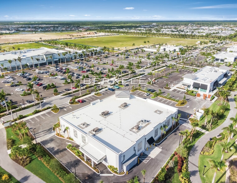 More Photos Of 12475 Northlake Blvd, West Palm Beach Drugstore For Sale