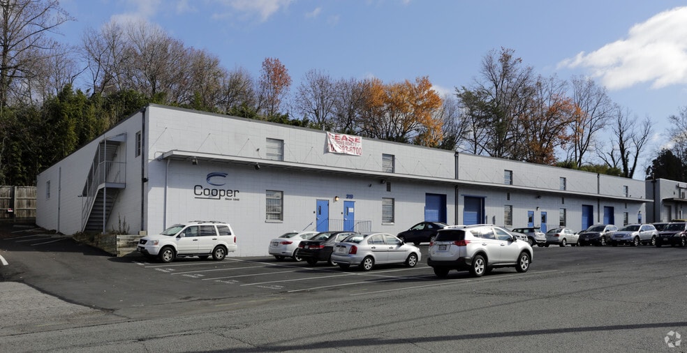 More Photos Of 319 Mill St NE, Vienna Warehouse For Sale