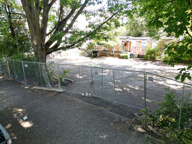 More Photos Of 1541 SW Market St, Portland Land For Sale