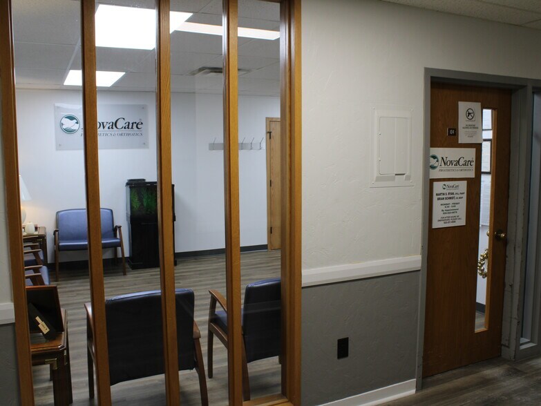 More Photos Of 525 E Division St, Fond Du Lac Medical For Sale