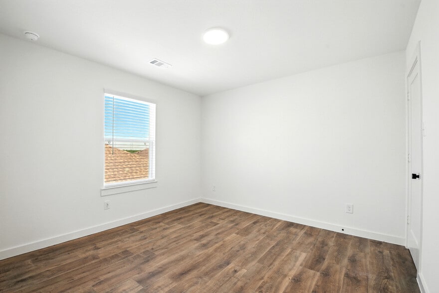 More Photos Of , Dayton Multifamily For Sale