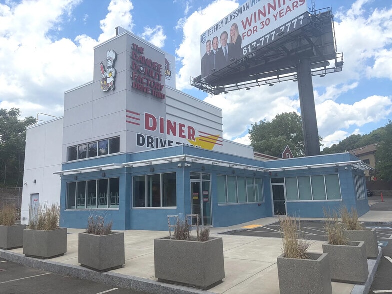 Primary Photo Of 1141 Revere Beach Pky, Revere Restaurant For Lease