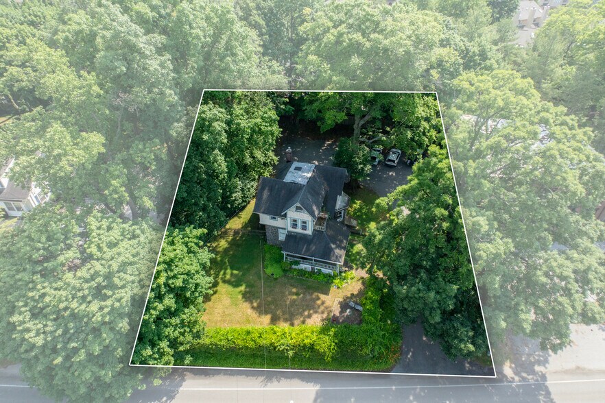 More Photos Of 234 Conestoga Rd, Wayne Specialty For Sale