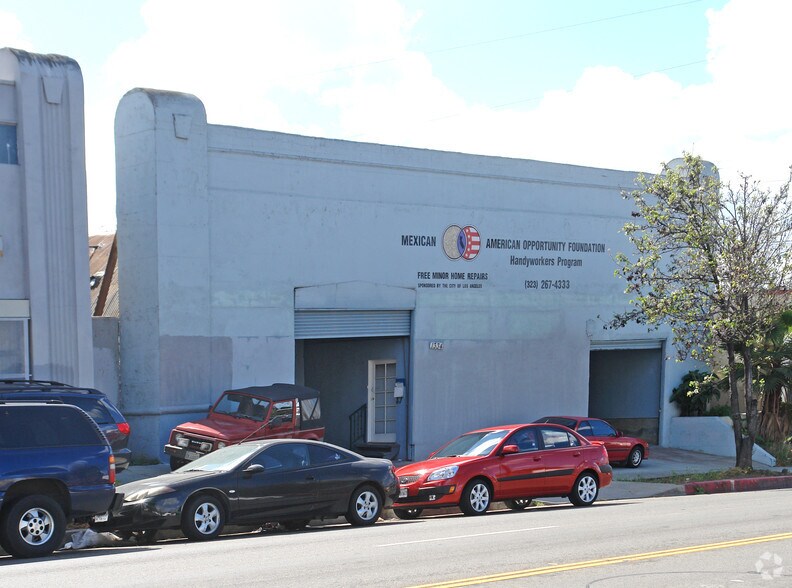 Primary Photo Of 1334 S Lorena St, Los Angeles Warehouse For Lease