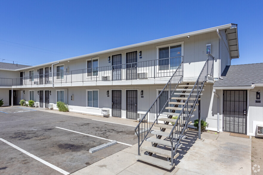 Primary Photo Of 2355 K St, Merced Apartments For Sale