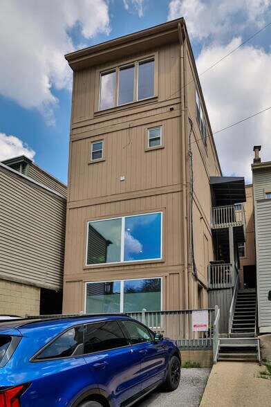 More Photos Of 2039 Madison Rd, Cincinnati Storefront Retail Office For Sale