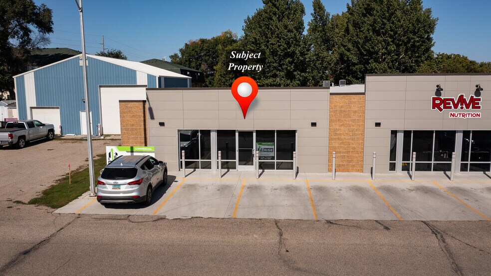 More Photos Of 1710 E Main St, Mandan Office For Lease