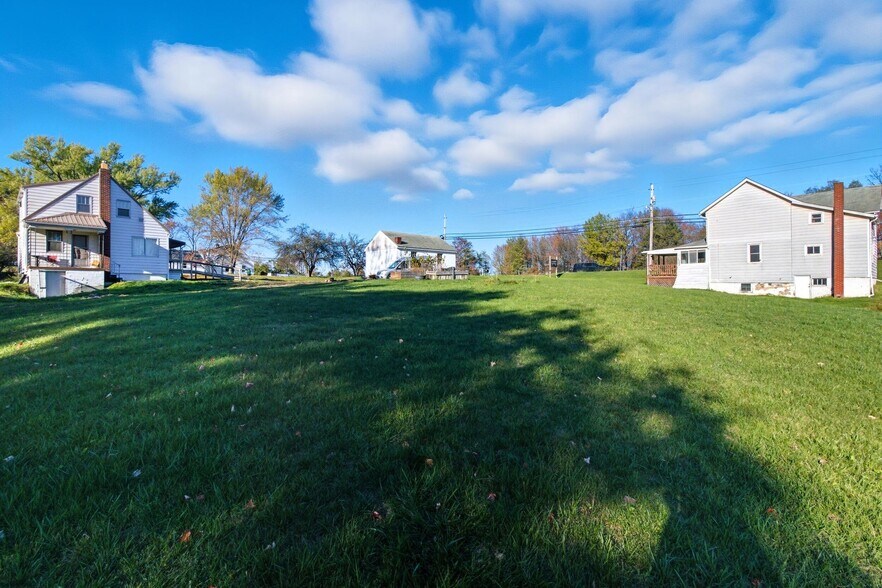 More Photos Of 1056 S Saint Marys St, Saint Marys Land For Sale