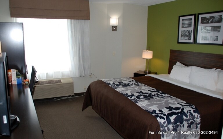 More Photos Of 3920 Hospitality Ln, Decatur Hotel For Sale