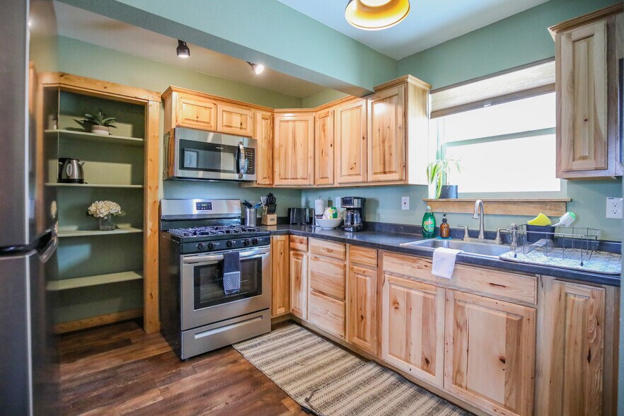 More Photos Of 102 Mexican ave, Cloudcroft Apartments For Sale