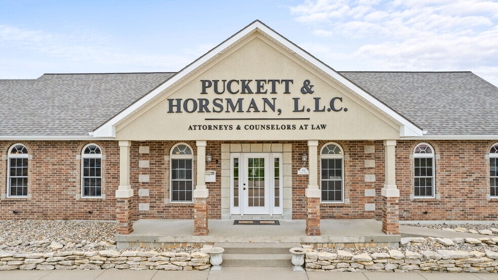 More Photos Of 616 Lana Dr, Cameron Office For Sale