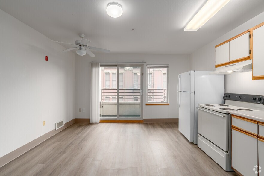 More Photos Of 222 SW Pine St, Portland Apartments For Sale