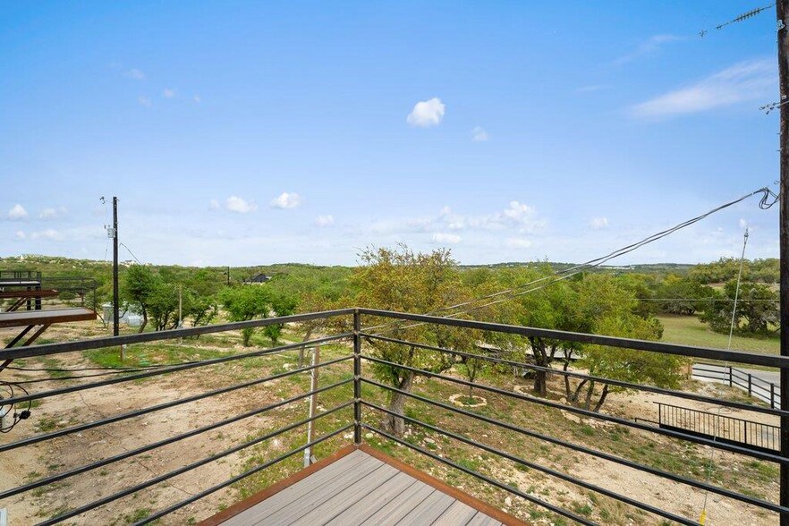 More Photos Of 451 Farrell Rd, Dripping Springs Light Distribution For Sale