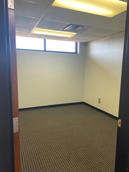 More Photos Of 111 NE 26th St, Oklahoma City Office For Lease