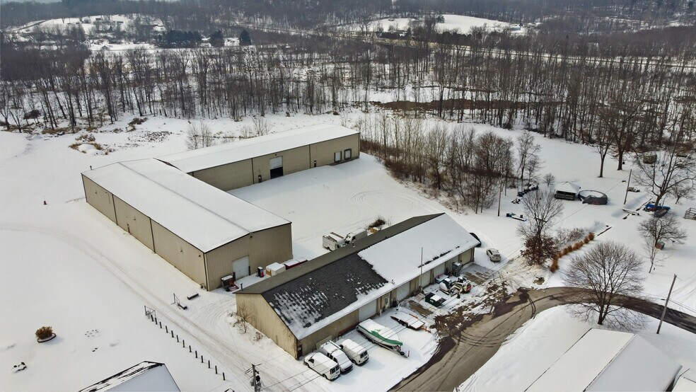 Primary Photo Of 3000 S 1st St, Clinton Manufacturing For Sale