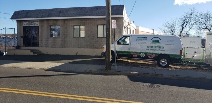 More Photos Of 29 Harbor Ave, Norwalk Manufacturing For Lease