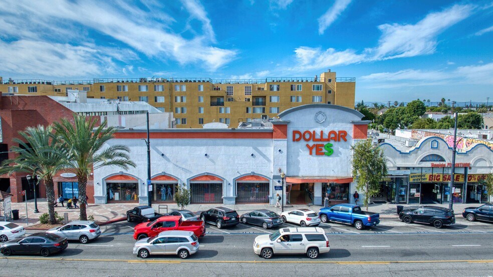More Photos Of 6315-6323 Pacific Blvd, Huntington Park Storefront For Lease