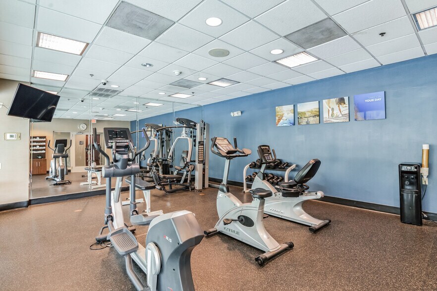 More Photos Of 7350 Williamson Blvd, Manassas Hotel For Sale