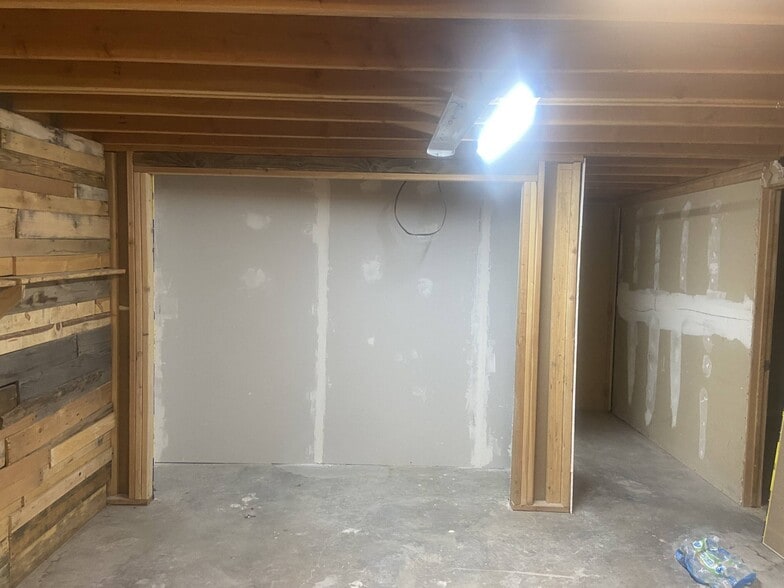 More Photos Of 3413 N Jones Blvd, Las Vegas Industrial For Lease