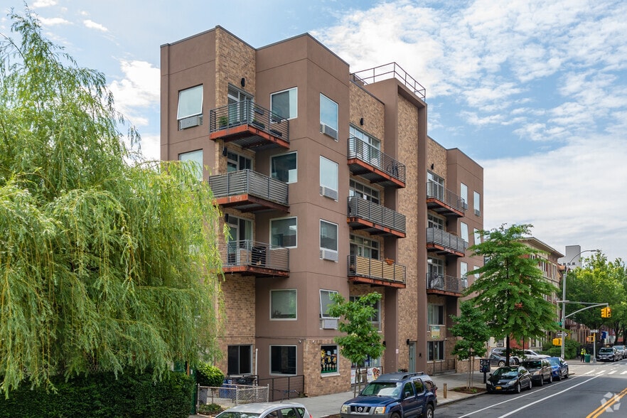 More Photos Of 109 Winthrop St, Brooklyn Apartments For Sale