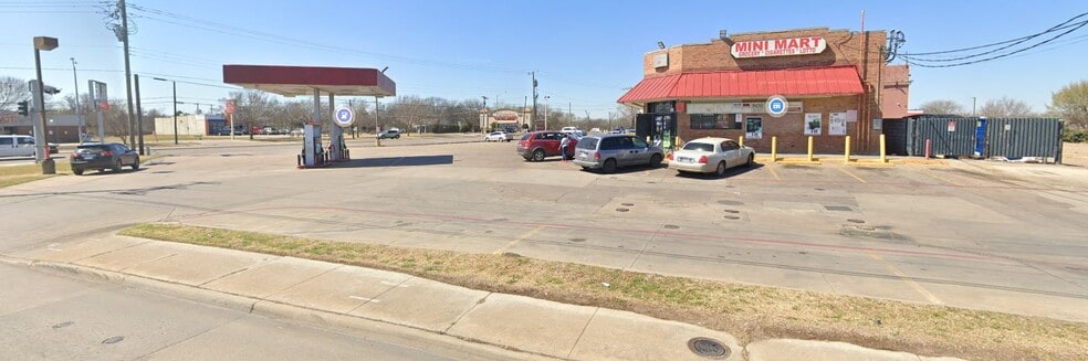 Primary Photo Of 9595 Scyene Rd, Dallas Storefront Retail Office For Sale