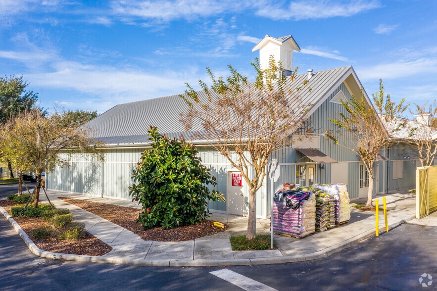 More Photos Of 6070 W Irlo Bronson Memorial Hwy, Kissimmee Unknown For Lease