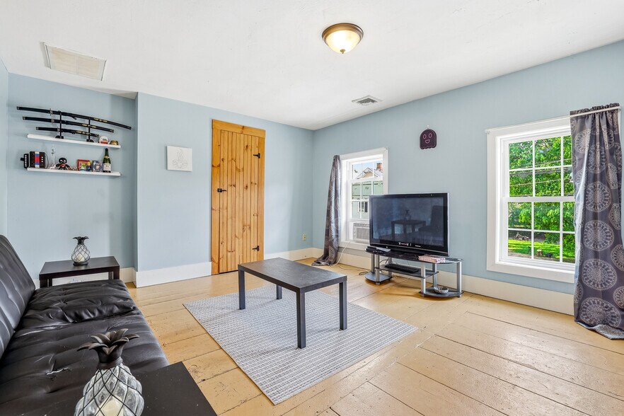 More Photos Of 1 Old Manchester Rd, Raymond Multifamily For Sale