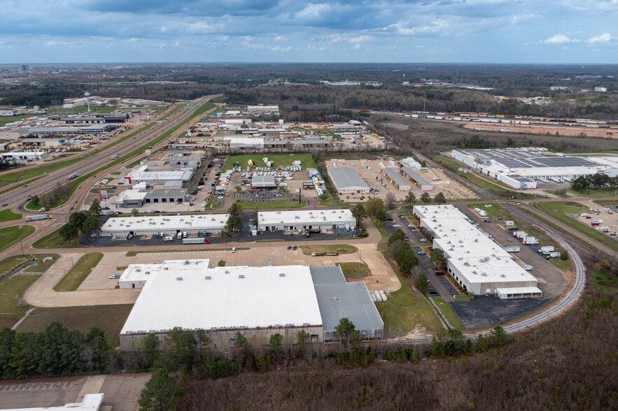 More Photos Of 197 Interstate Dr, Richland Unknown For Lease