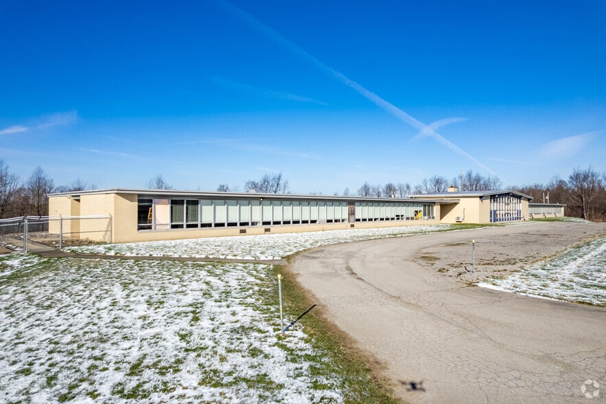 More Photos Of 215 Engle Rd, Industry Schools For Sale