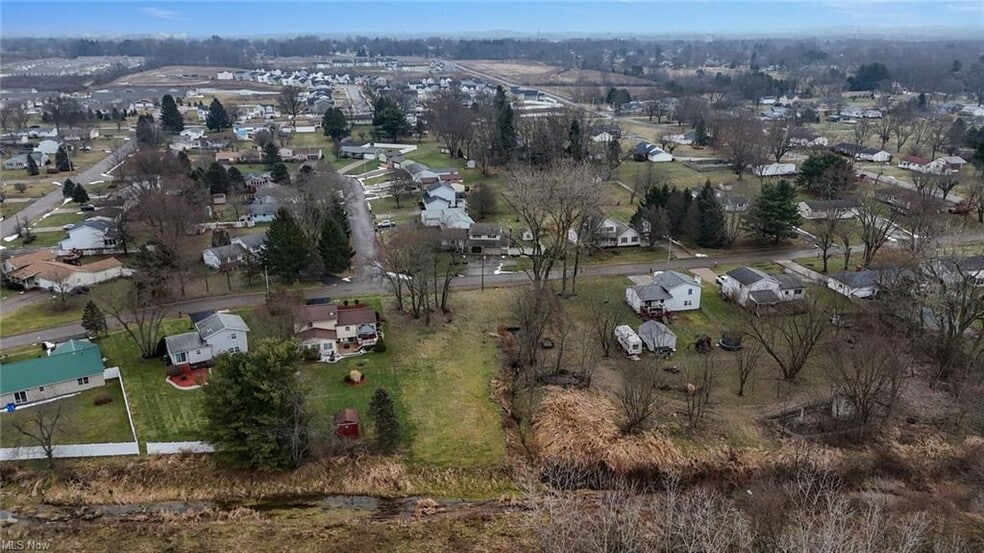 More Photos Of 4707 Eastland NE ave, Louisville Land For Sale