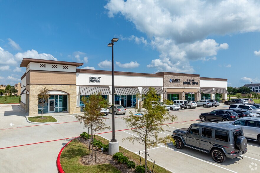 More Photos Of NEQ of League City Pkwy & Egret Bay Blvd, League City Office For Sale