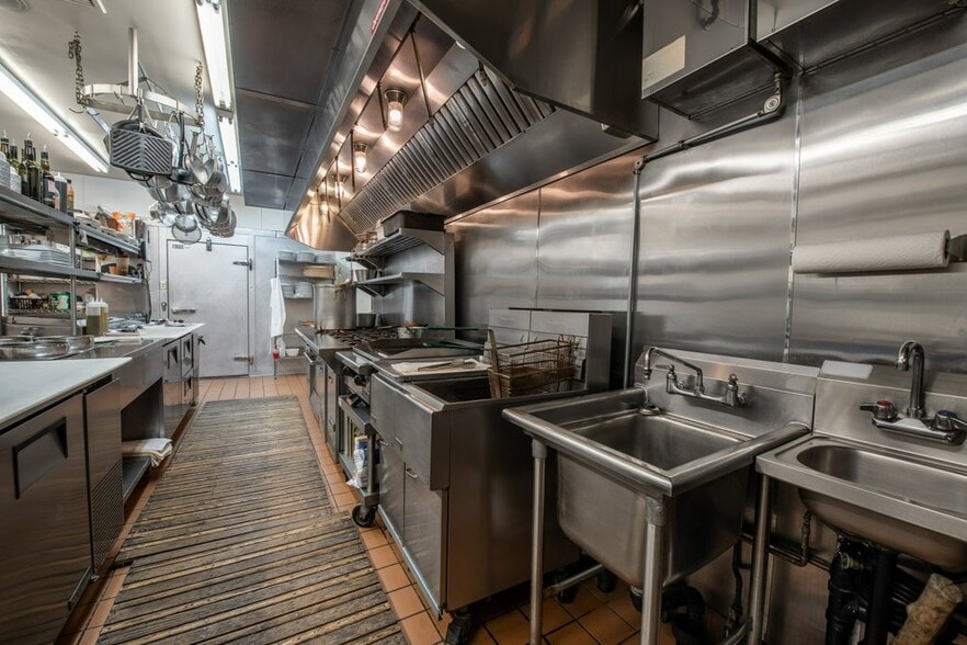 More Photos Of 376 River Rd, Shelton Restaurant For Sale
