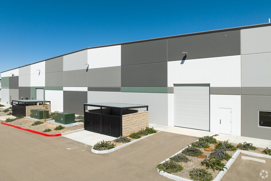 More Photos Of 9841D Bartlett Ave, Adelanto Warehouse For Sale