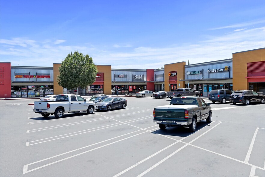 More Photos Of 2916-2920 E Whitmore Ave, Ceres Unknown For Lease