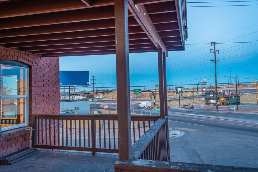 More Photos Of 901 E C St, Pueblo Storefront Retail Residential For Sale